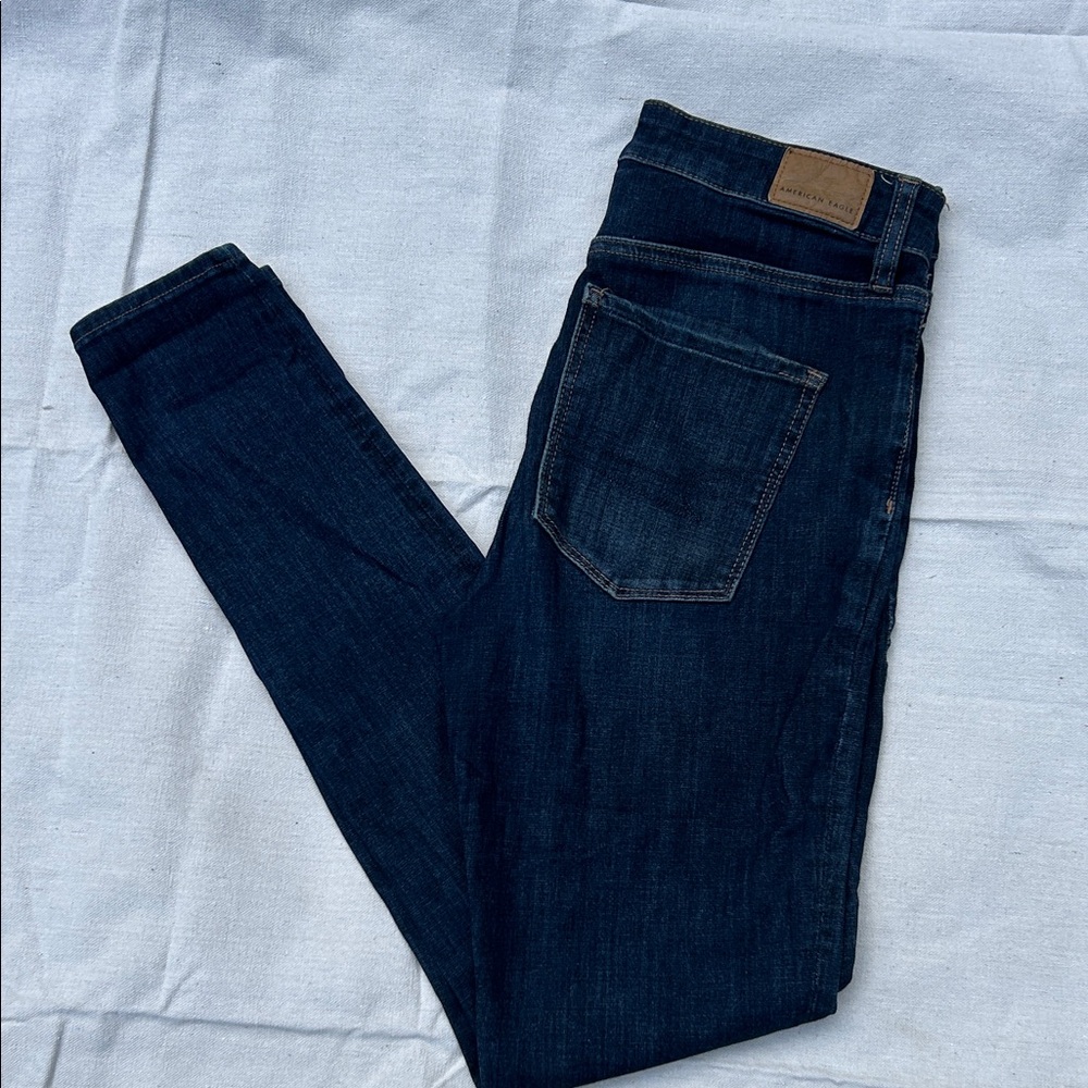 Size 4 Long American Eagle Women’s Dark Wash Jeggings